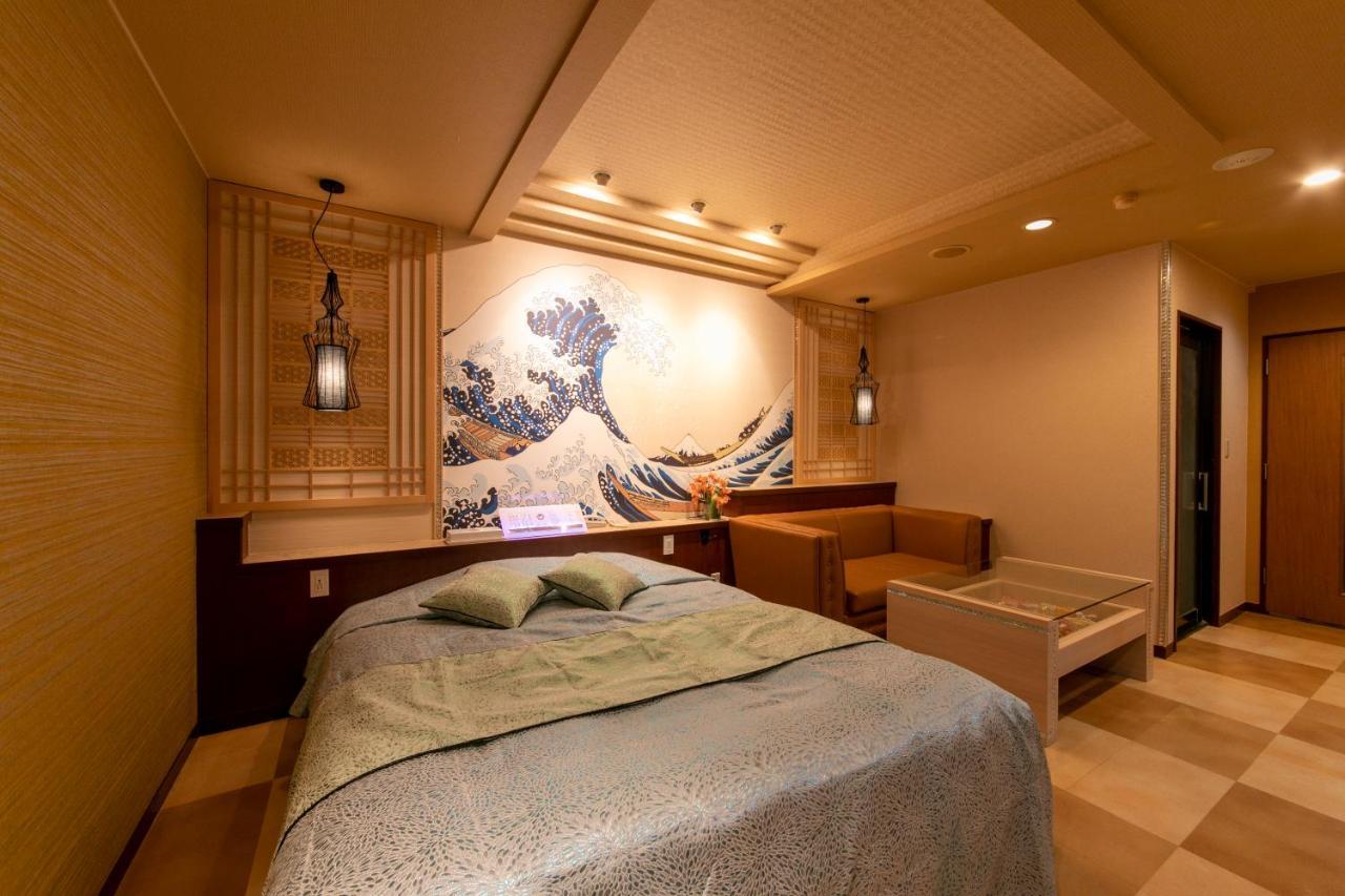 Hotel Park Inn (Adults Only) Higashimatsuyama Buitenkant foto